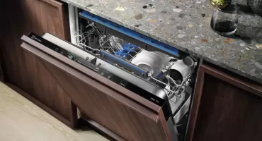 Zadbaj o delikatne szkło i kieliszki z pomocą zmywarki Electrolux. Zmywanie dostosowane do Twoich potrzeb
