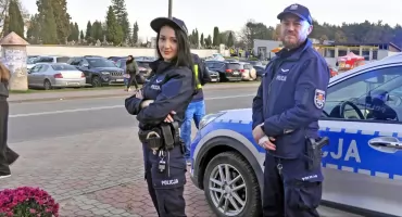 KOŃSKIE. Działania zapewniające bezpieczeństwo. Policjanci na drogach, ratownicy na cmentarzu