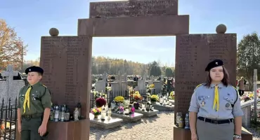 MIEDZIERZA. Kwesta na odnowę zabytkowych nagrobków. Zebrali więcej pieniędzy, niż w roku ubiegłym