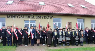 Narodowe Święto Niepodległości w gminie Smyków. Jednoczy Polaków wokół wspólnej historii [GALERIA ZDJĘĆ]