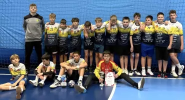 KOŃSKIE - MIELEC. VII Niepodległościowy Młodzieżowy Turniej Piłki Ręcznej. Sukces młodzików młodszych KSSPR Końskie