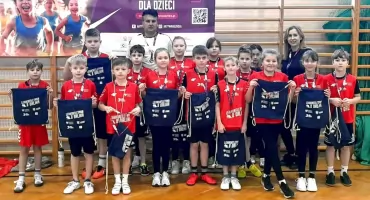 Drużyna ze szkoły w Królewcu na podium wojewódzkiego turnieju Lekkoatletyka z Orlika!