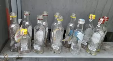 Polacy piją na potęgę! Małpki biją rekordy. A jak jest w powiecie koneckim?