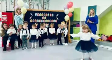 FAŁKÓW. Fałkowskie przedszkolaki to super dzieciaki, czyli pasowanie na przedszkolaka