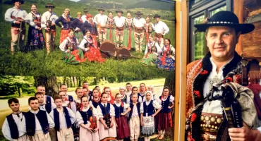 Wystawa Byśki, kozy i pająki. Ślady ludowizny i Kolberga trafiły do Koneckiego Centrum Kultury