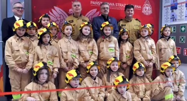 W Komendzie Powiatowej Państwowej Straży Pożarnej w Końskich otwarto salę edukacyjną Ognik