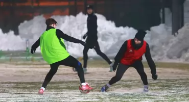 Pierwsze sparingi pierwszoligowców KSSPR Końskie i czwartoligowego Neptuna Końskie przed drugą częścią sezonów