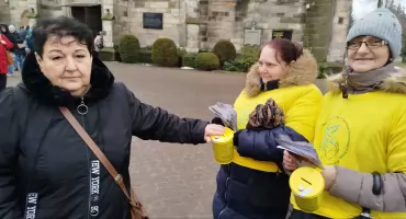 KOŃSKIE. Kwestowali na wyposażenie hospicjum w Rudzie Białaczowskiej