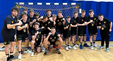 Młodzicy KSSPR Końskie uhonorowani. Otrzymali nagrody za zdobycie tytułu mistrzów województwa