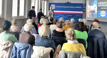 KOŃSKIE. Bezpieczeństwo Seniorów. Ostrzegali, przestrzegali przed oszustami różnej proweniencji