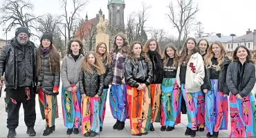 Pasja Jezusa Chrystusa wybrzmiała na IV Jarmarku Wielkanocnym w Końskich