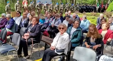 SMYKÓW, KRÓLEWIEC, ADAMÓW. Smykowski las i człowieka los na zawsze splecione tragedią