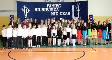 Pamięć silniejsza niż czas. Uczcili 104 mężczyzn z Królewca i Adamowa zamordowanych przez Niemców w 1940 roku