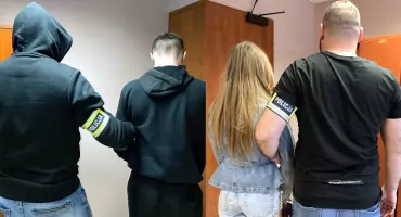WOJEWÓDZTWO ŚWIĘTOKRZYSKIE - POWIAT KONECKI. Kradzieże w drogeriach. Kradli pachnidła, a policjantów nie wyczuli