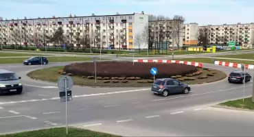 KOŃSKIE. Kolejne zderzenie na słynnym skrzyżowaniu okrągłym