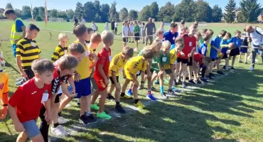 RYTWIANY. Finał wojewódzki w indywidualnych i drużynowych biegach przełajowych - wyniki