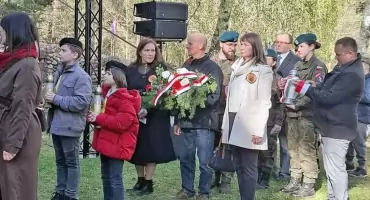 SMYKÓW, ANIELIN. Dni Pamięci przy szańcu mjr. Hubala