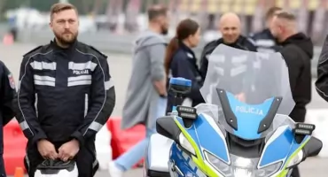 KIELCE. W turnieju ruchu drogowego konecki policjant strzelał na piątkę