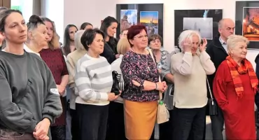 KOŃSKIE. Portret miasta widziany z różnych stron. Wystawa fotografii Łukasza Michalczyka