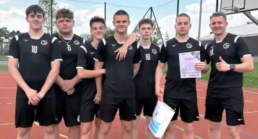 XIX Koneckie Dni Profilaktyki. Na strażackim boisku rozegrano turniej Unihokej Cup 2026
