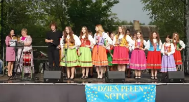 Dzień Pełen Serc w Rudzie Białaczowskiej. Festyn Charytatywny z Królewiaczkami i gwiazdami regionu