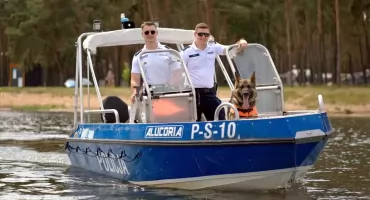 SIELPIA. Policjanci rozpoczęli służbę nad wodą i w wodzie