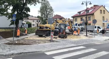 KOŃSKIE. Koniec utrudnień dla kierowców i pieszych jest bliski. Prace remontowe na ukończeniu