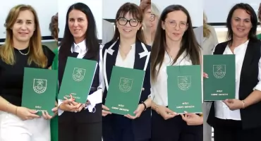 GMINA SMYKÓW. Nauczycielki odebrały akty nadania awansu zawodowego