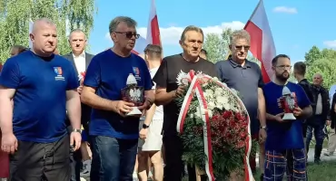 VIII Rajd Rowerowy Szlakiem Brygady Świętokrzyskiej NSZ zgromadził miłośników historii i aktywnego wypoczynku