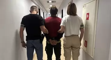 Oszukał w lipcu 90-latkę na 67 tys. zł. Oszust złapany przez konecką policję