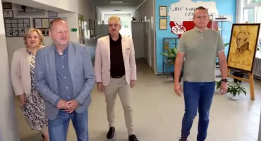 W ZSP w Stąporkowie zmodernizowali instalację elektryczną, wykonali prace malarskie. Pierwszy etap remontu zakończony