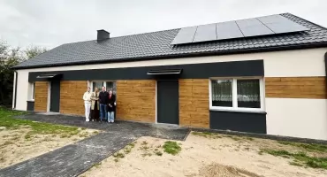 GMINA GOWARCZÓW. Zakończyli prace przy termomodernizacji świetlicy w Kupimierzu