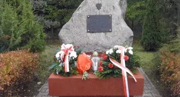 W hołdzie Bohaterom. Zaproszenie na uroczystą patriotyczną Mszę Św. przy pomniku Marianny Cel w Cisie