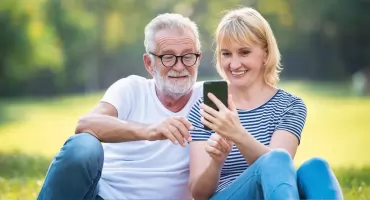 Senior na zdrowie - projekt z myślą o poszerzeniu informacji e-usług dla seniorów. Całkowicie bezpłatnie!