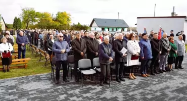 GMINA FAŁKÓW. W Sulborowicach poświęcili pomnik ofiar zbrodni niemieckiej z II wojny światowej